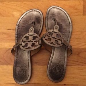 Tory Burch silver sandals size 8